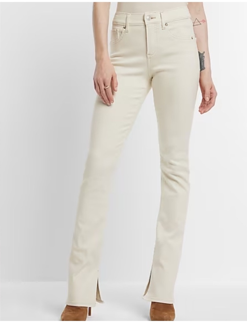 NWT Express Women’s Premium Stretch Midrise Skyscraper Soft Cream Jeans ~6S ~$98